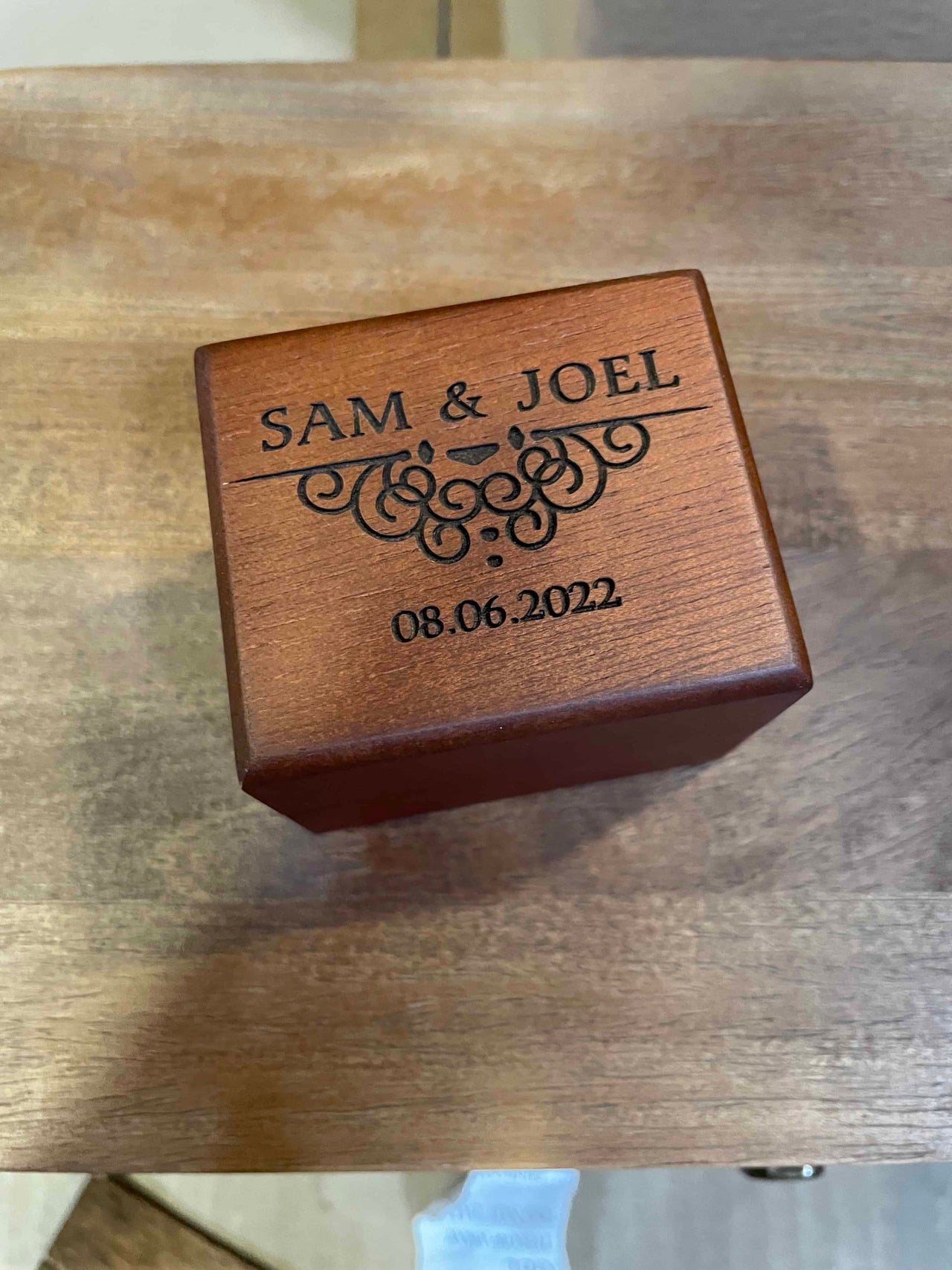 Custom engraved ring box 