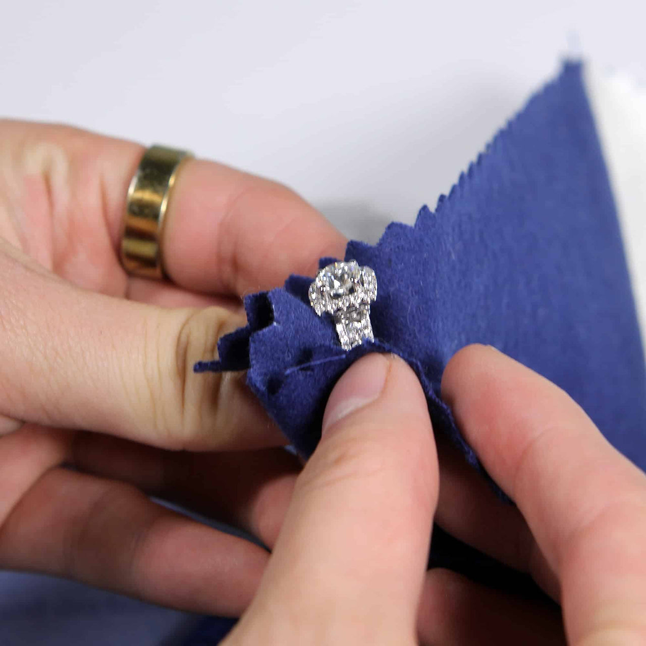 jewelry polishing cloth