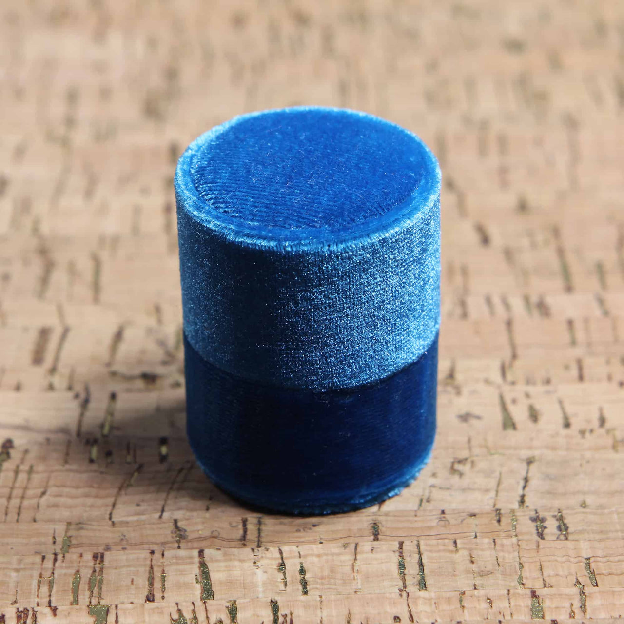 blue velvet ring box , luxury single ring box