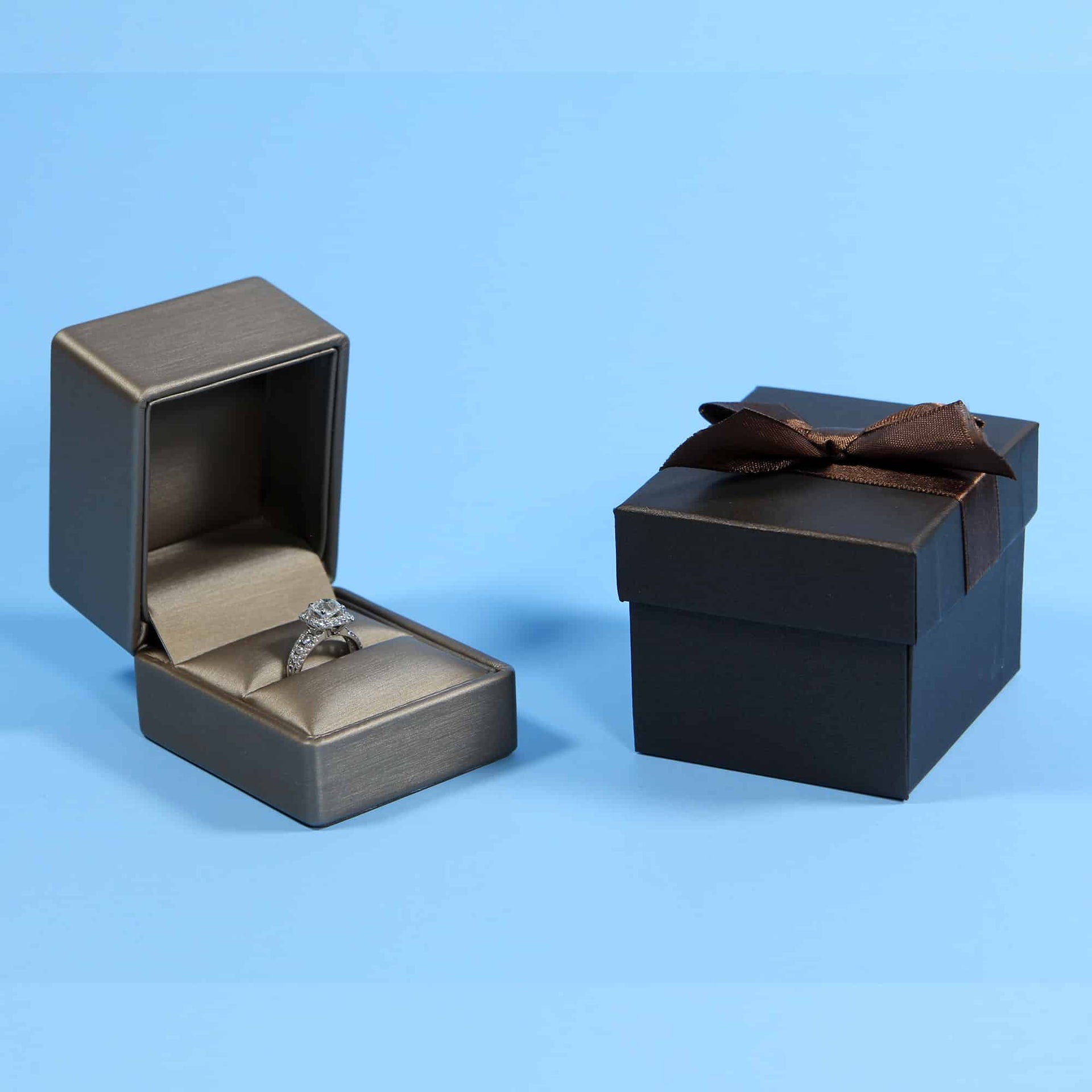 luxury bronze leather ring box