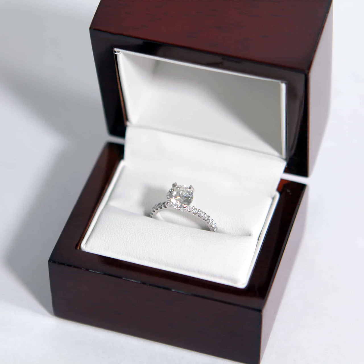 Rosewood Classic Ring Box