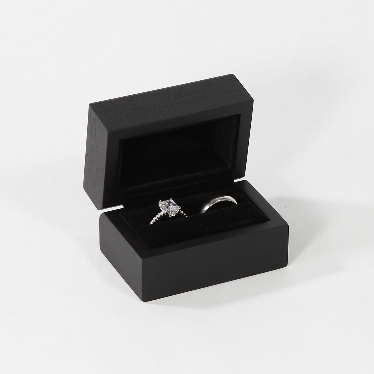 black double ring box for wedding bands