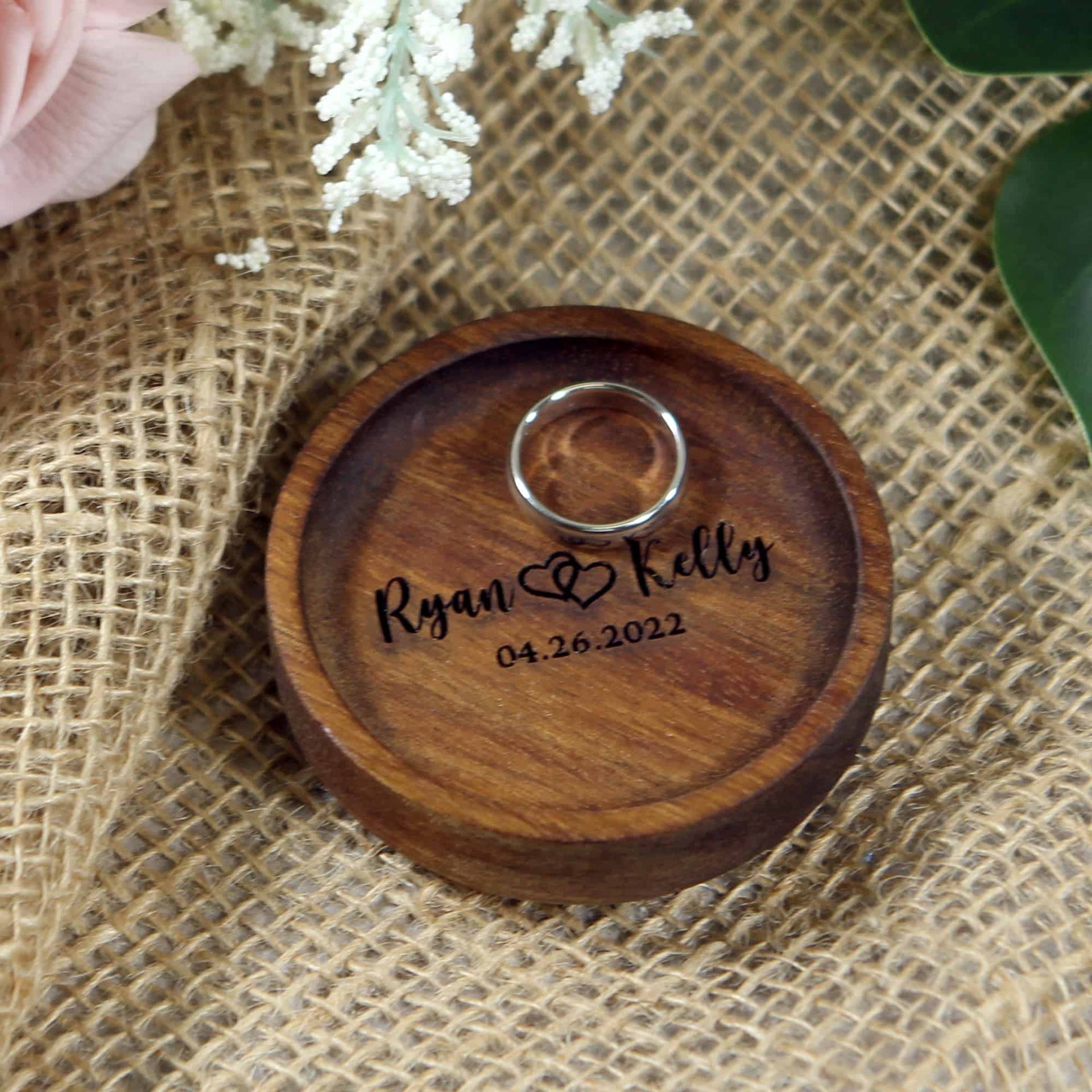 wood ring dish with engraving 