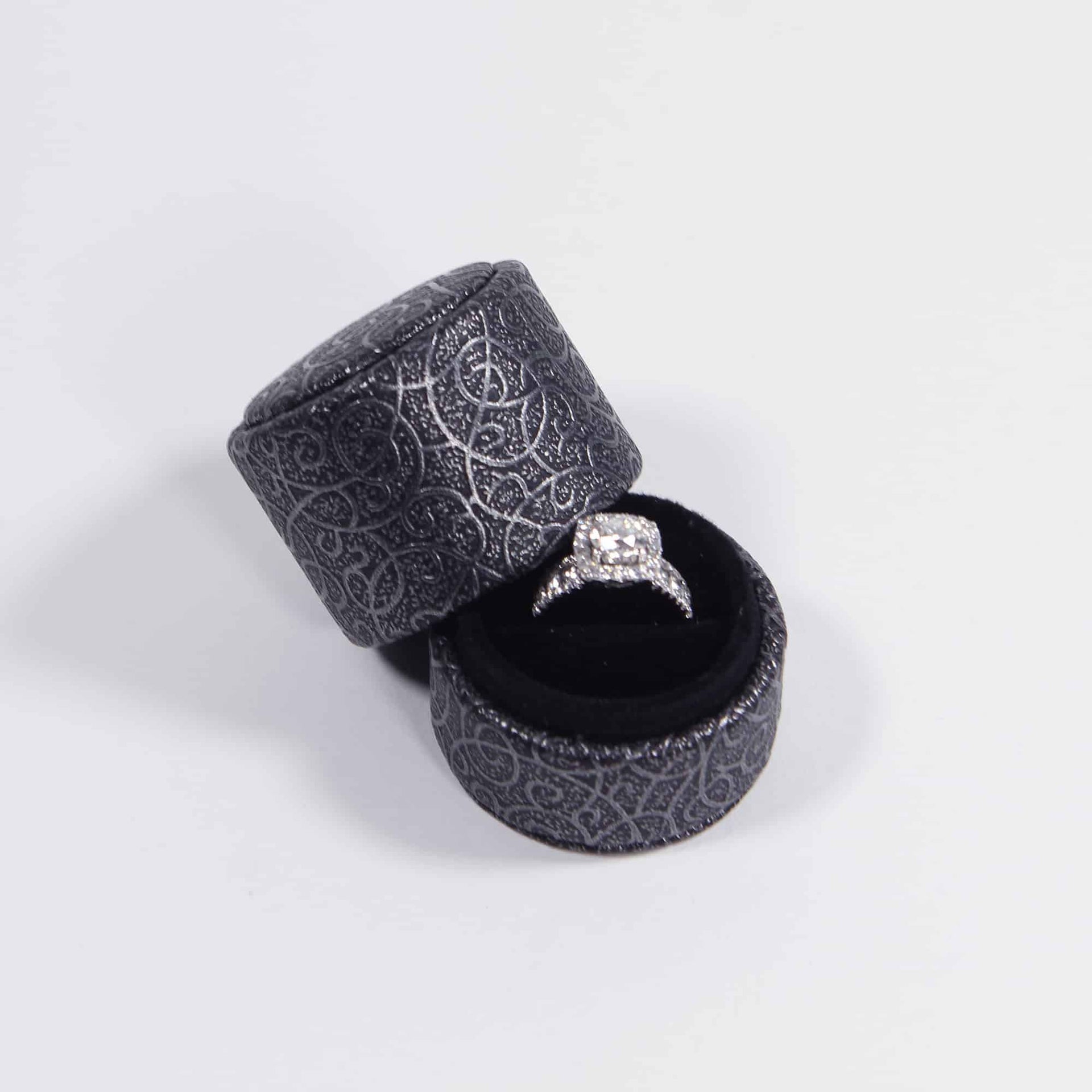 small proposal ring box for weddings, gifts, anniversaries with diamond ring