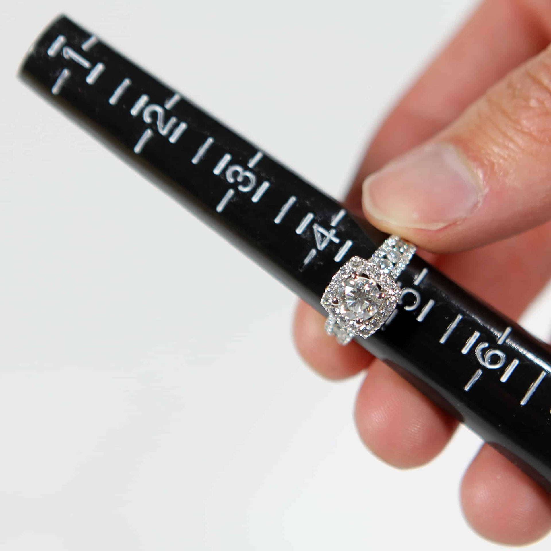 Finger Ring Sizer Measuring Tool With Magnifier Reusable Ring Finger Size  Tape Measure Ruler For Proposal Wedding Ring Adjuster