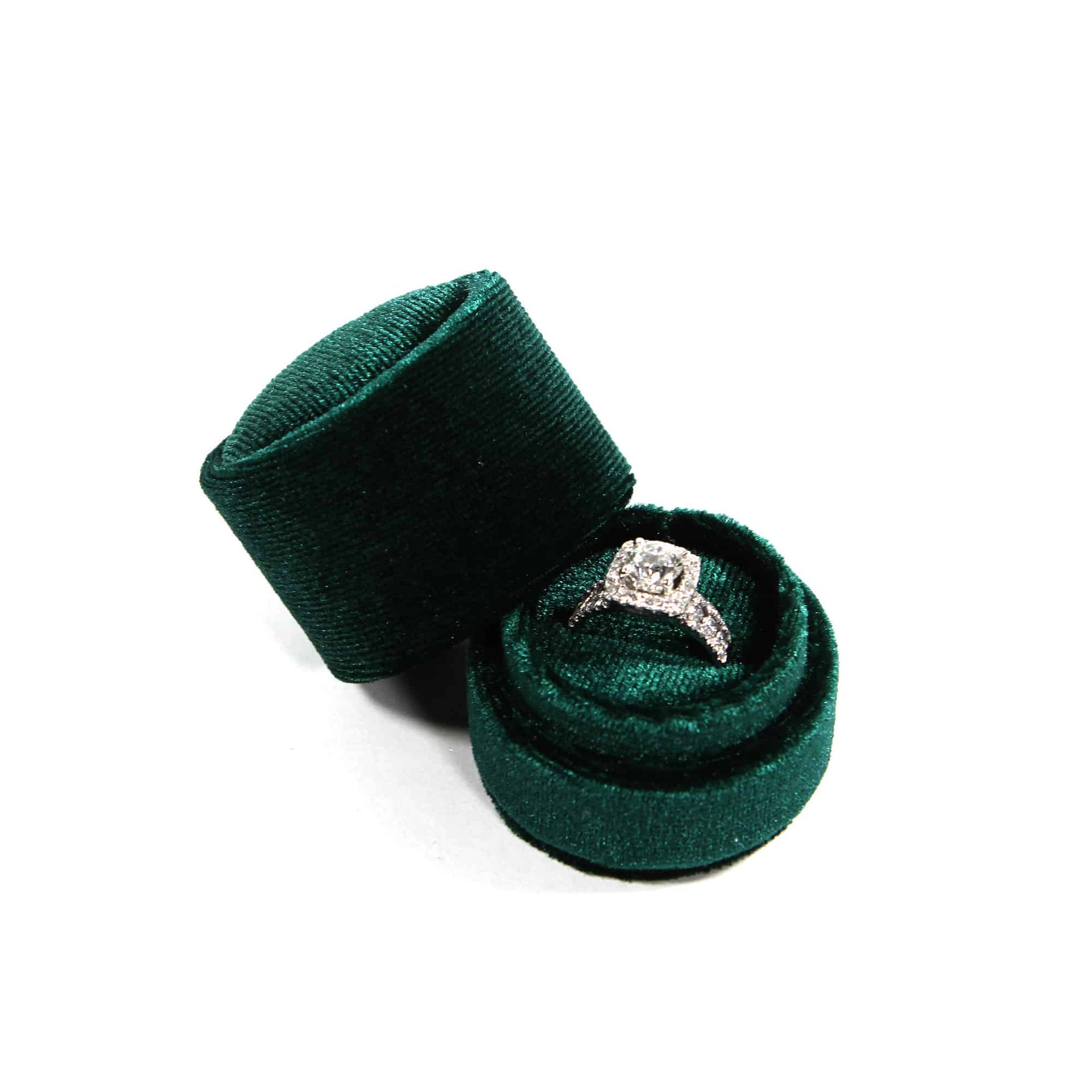 green velvet ring box, heirloom ring box, proposal ring box, ring box, ring, luxury ring box, velvet ring box, engagement ring box, best ring box